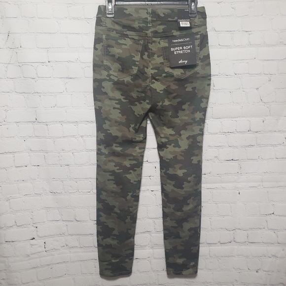 Needle & Cloth NWT Sz 4 Skinny Ankle Camo Jeans - Picture 5 of 15
